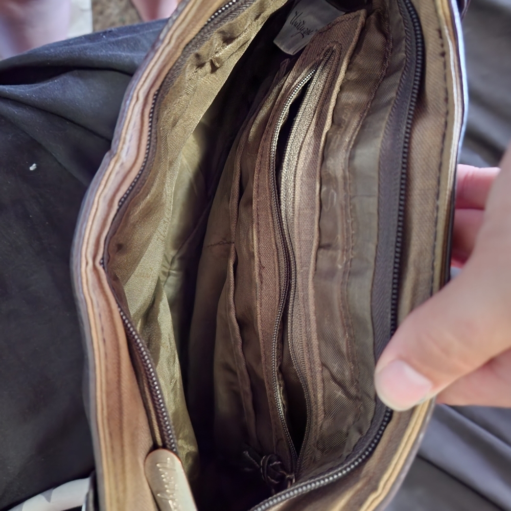 Purses - Picture 3 of 3